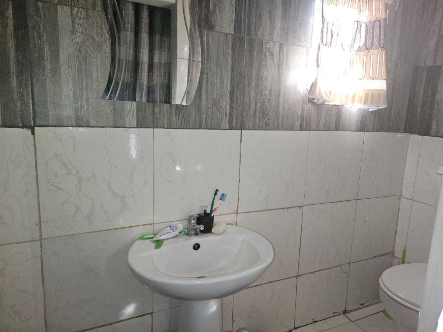 To Let 1 Bedroom Property for Rent in Hadison Park Northern Cape